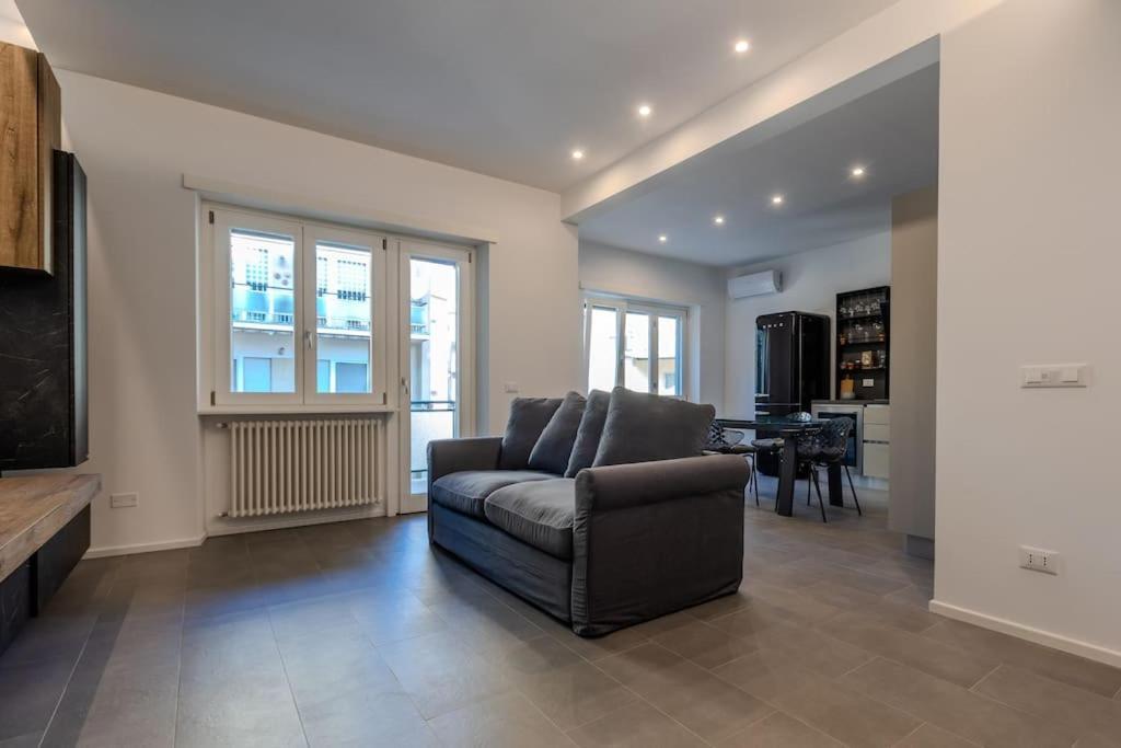 Great Home Laurentina Metro B Roma Exterior foto